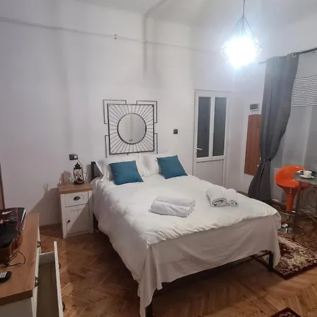 Cozy Studio In Noble House Main Square Cluj-Napoca Exterior photo